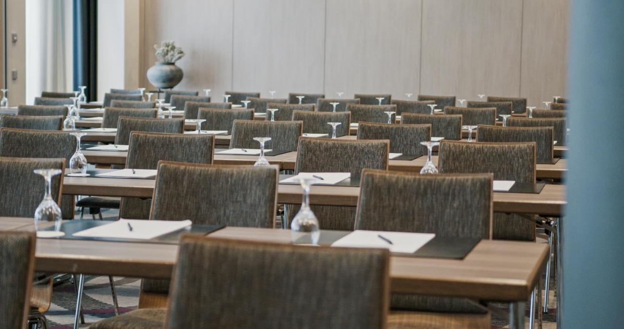 Hotel Maximilian'S اوغسبورغ المظهر الخارجي الصورة Meeting room